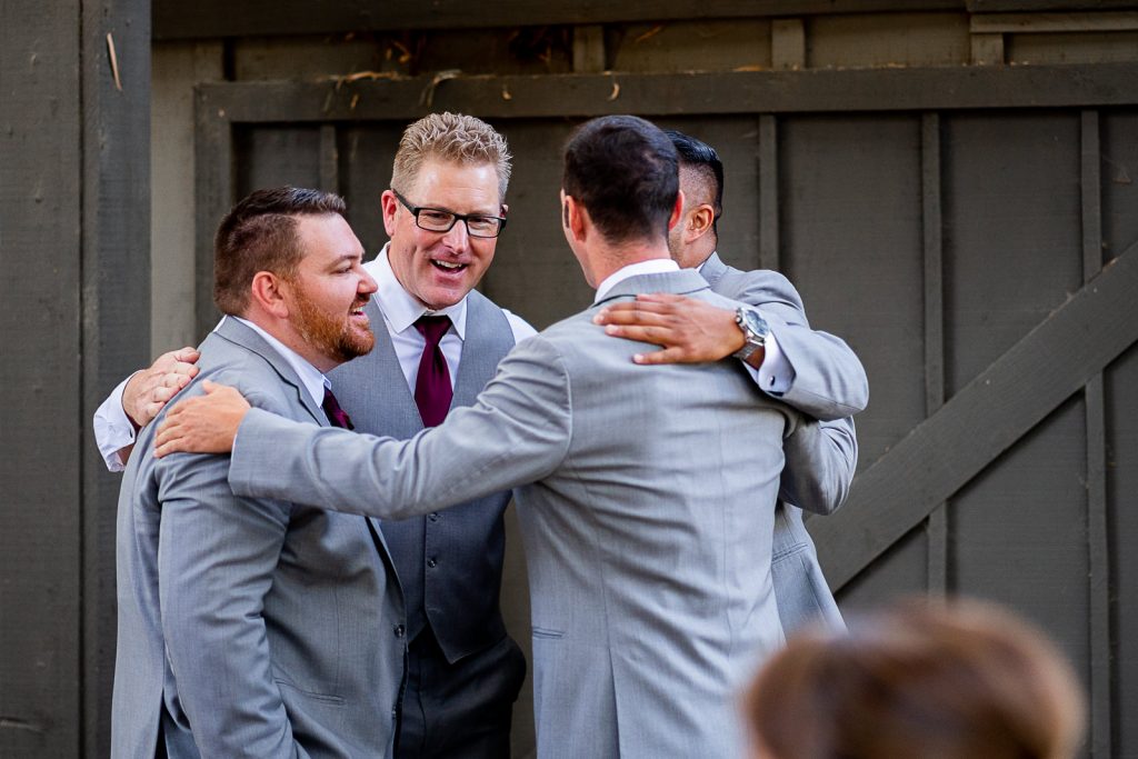 groomsmen photos