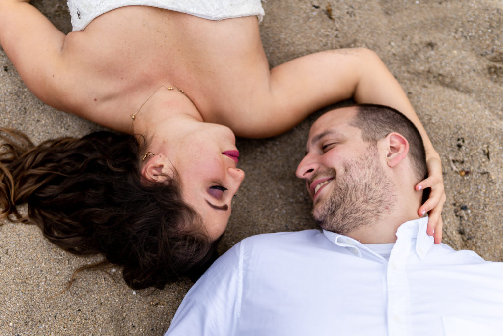 beach elopement photographer