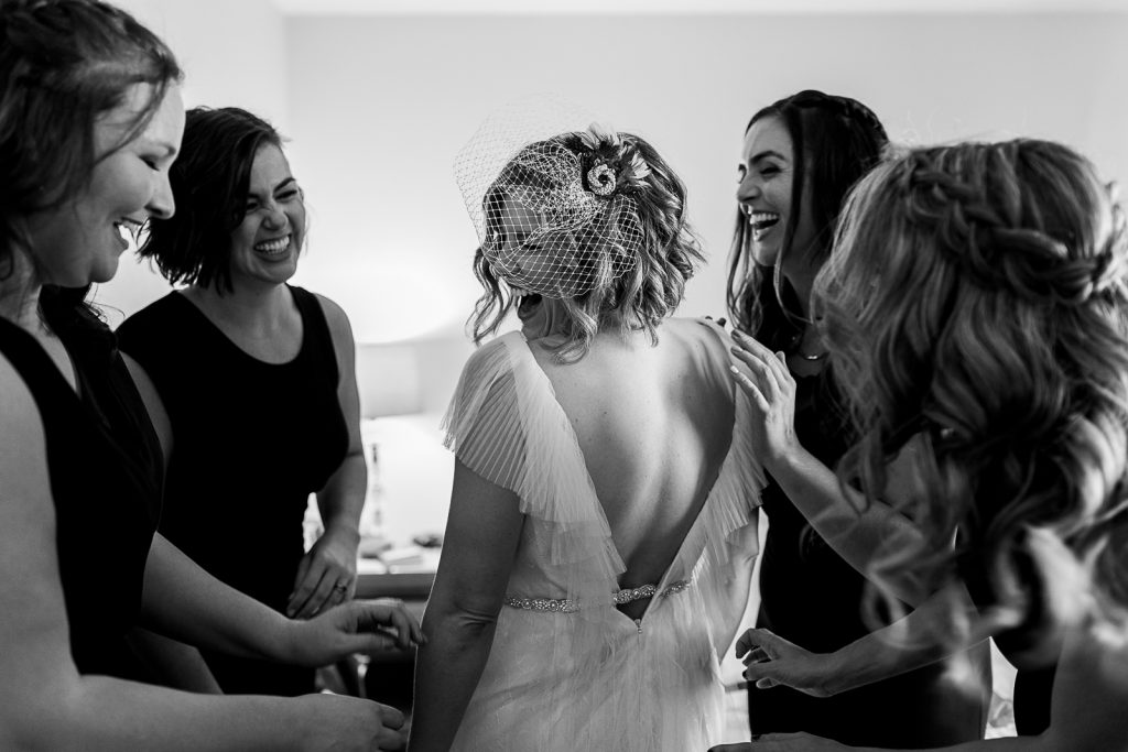 bride and bridesmaids photos